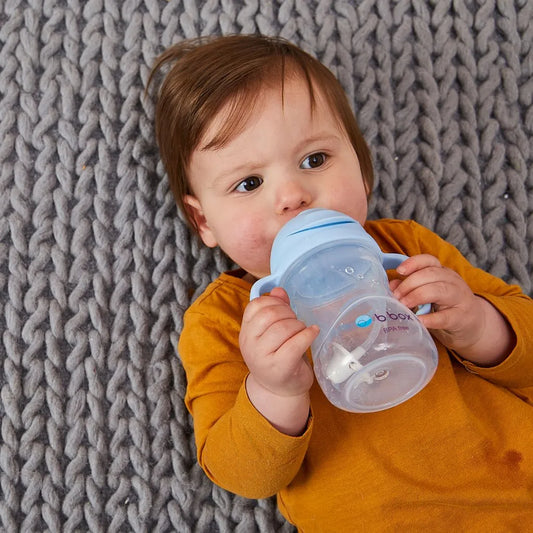 ¿Cuál vasito se recomienda para cada etapa del bebé? Guía completa para padres